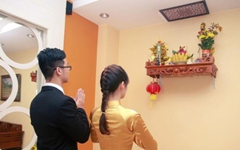 Mặc quần áo chỉnh tề