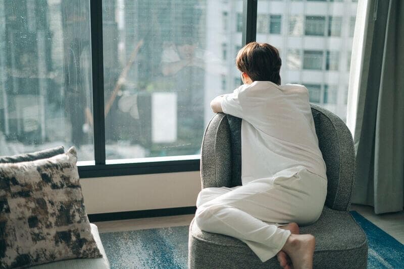 Có nên ở trọ một mình không? Đánh giá tổng quan