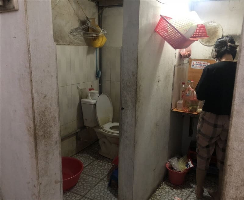 Tránh các phòng trọ có yếu tố phong thủy không tốt hoặc quá cũ/ẩm thấp